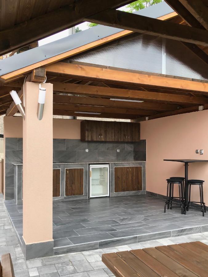 Korall Apartman Balatonfůzfő Exterior foto