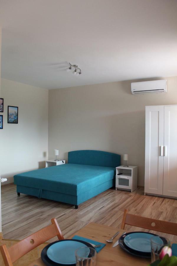 Korall Apartman Balatonfůzfő Exterior foto